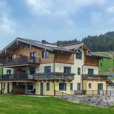 Beautiful In Hollersbach With Wifi